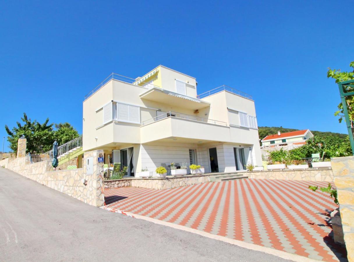 Apartments Gusti Drače Екстериор снимка