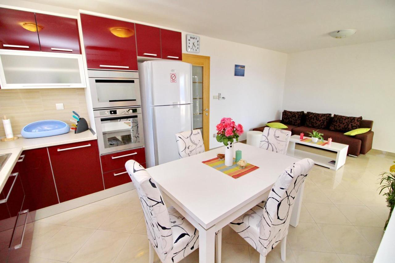 Apartments Gusti Drače Екстериор снимка